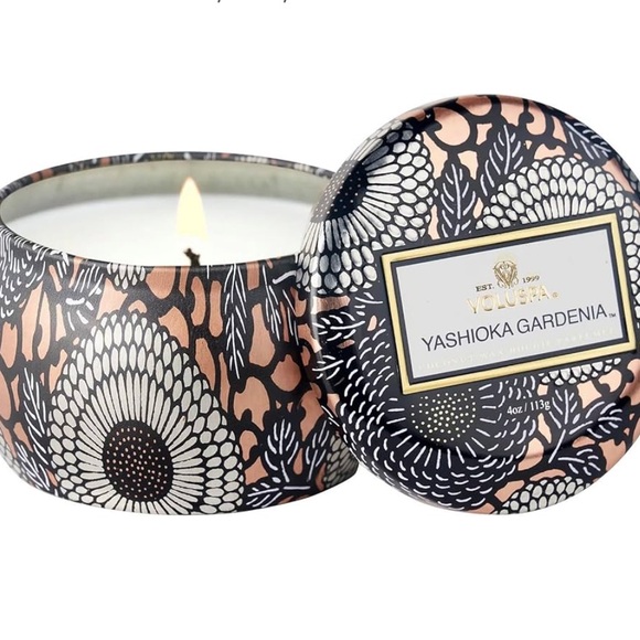 Voluspa Limited-Edition Candle Yashioka Gardenia - Picture 1 of 9